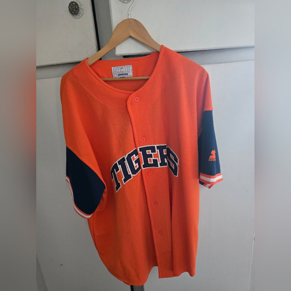 STARTER Mens Orange and Navy Tigers Jersey